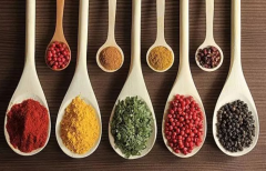 食品添加劑進口企業報關報檢時應當提供哪些資料？